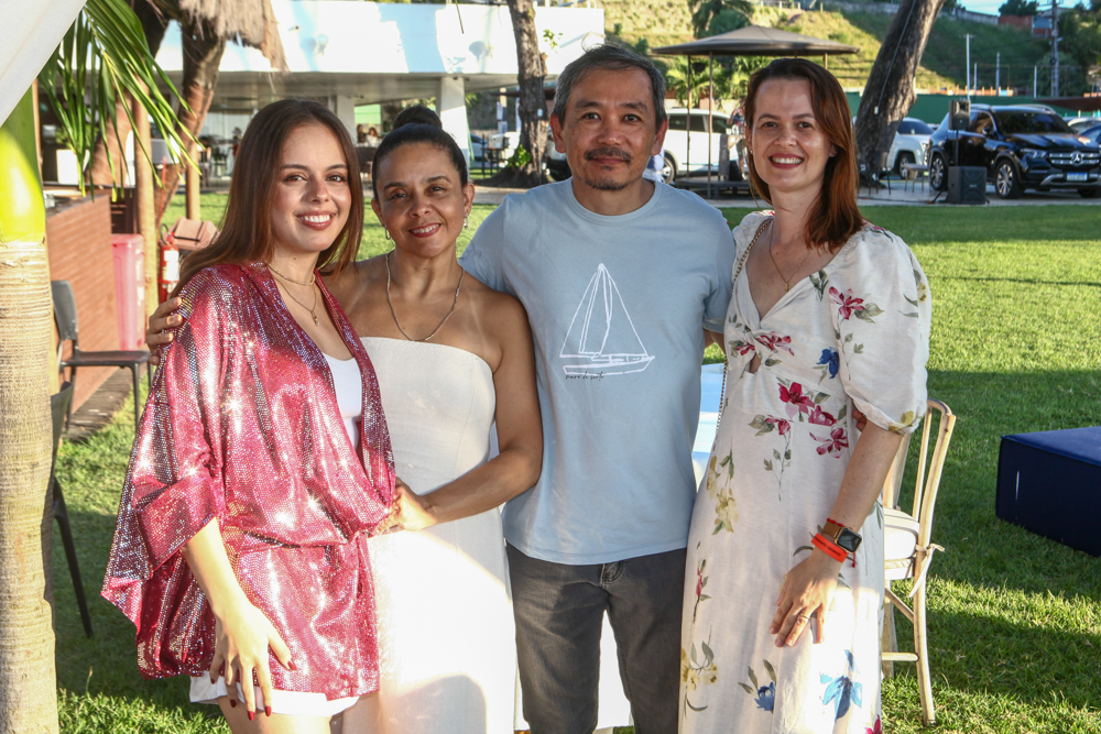 Emanuelle E Verônica Fernandes, Marcio E Milena Nakai (3)