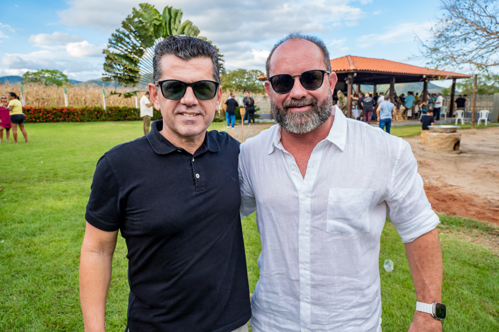 Erick Vasconcelos E Júlio Santos