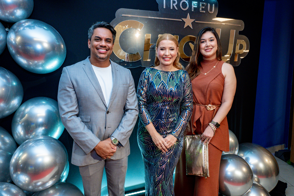 Esdras Barboza, Natália Varela E Juliana Magalhães