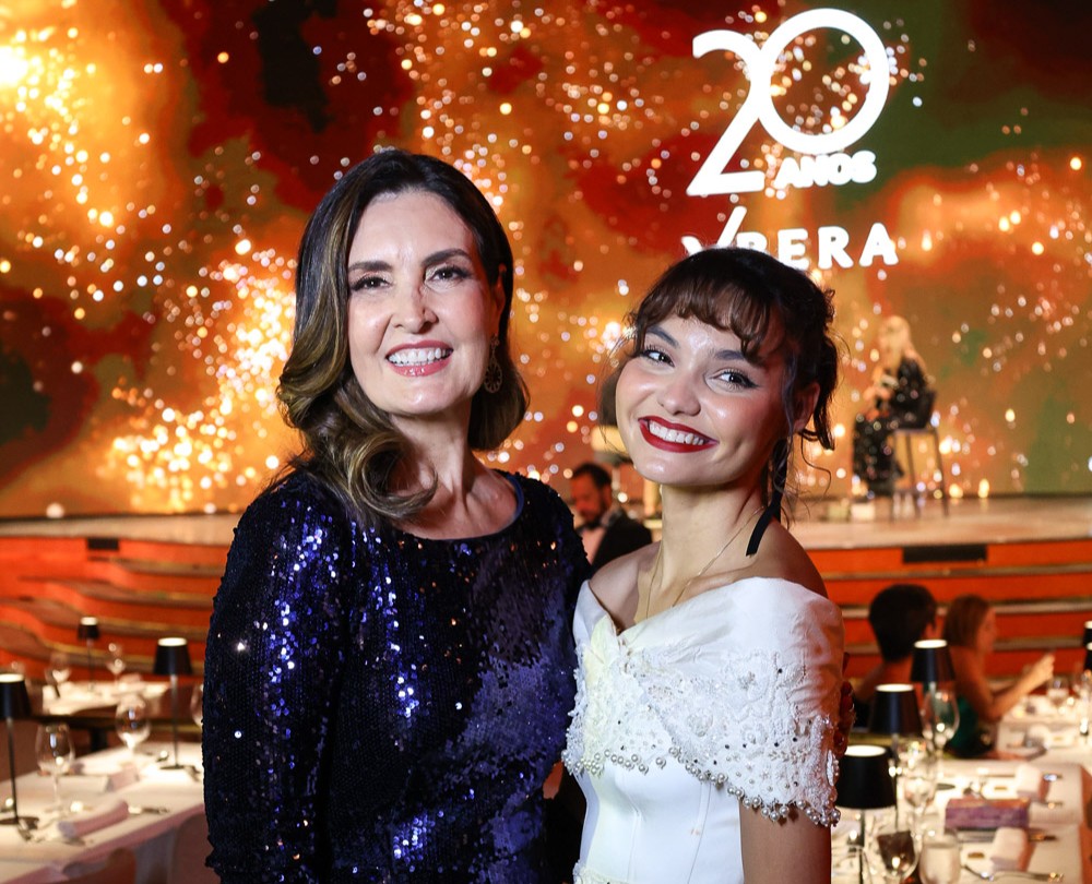 Fátima Bernardes E Isabelle Abreu