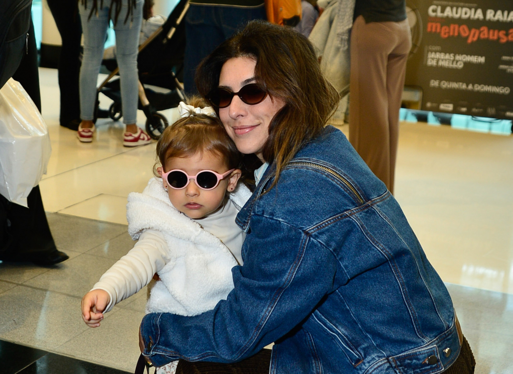Fernanda Paes Leme E Pilar
