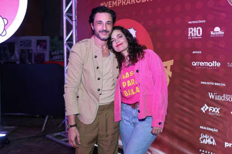 ritmo de samba - Diogo Nogueira comanda a segunda edição de ‘A Grande Roda’ com presença de Paolla Oliveira no Rio de Janeiro