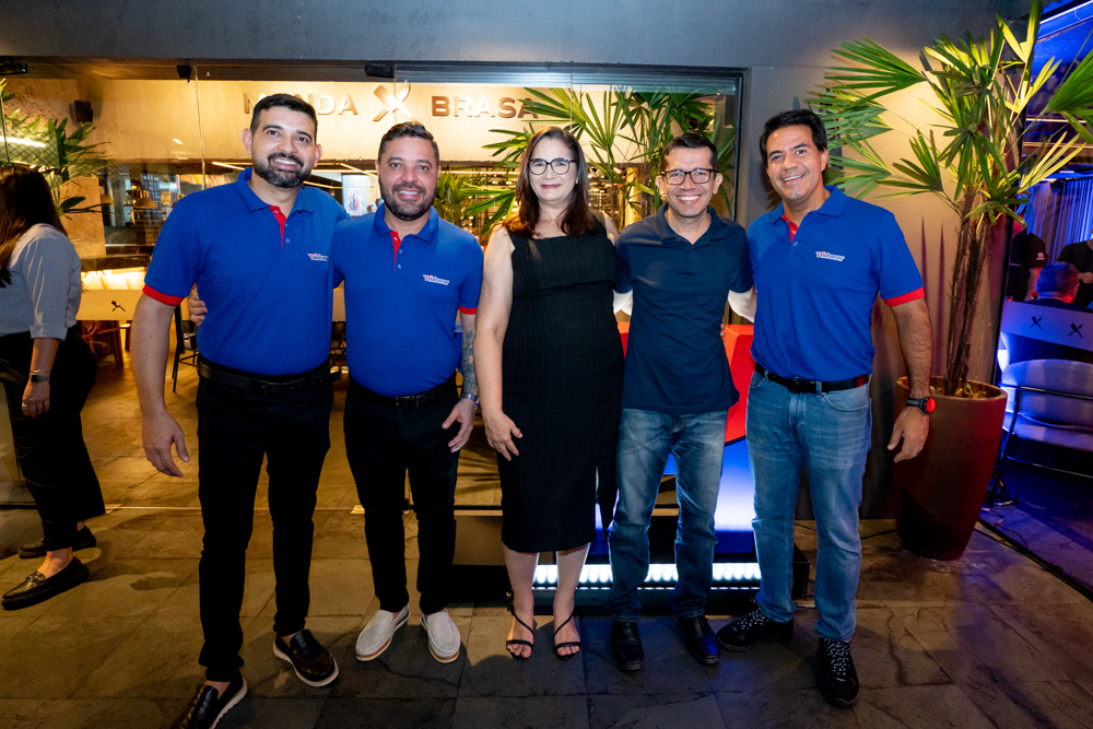 Fernando Matos, Iuri Girardi, Lena Martins, Alex Teixeira E Alan Souza