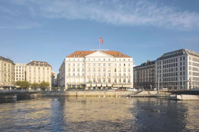 Four Seasons Hotel Des Bergues, Em Genebra Suíça, Fazendo Sucesso Desde 1834
