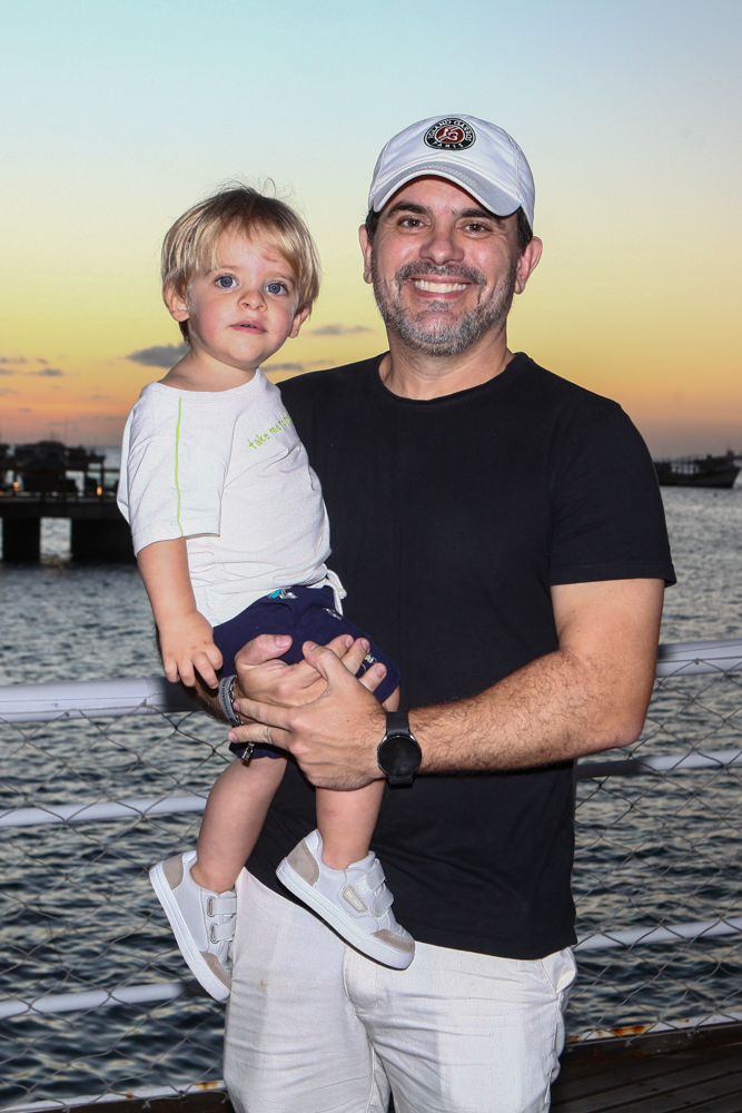 Francisco E Osmar Castro