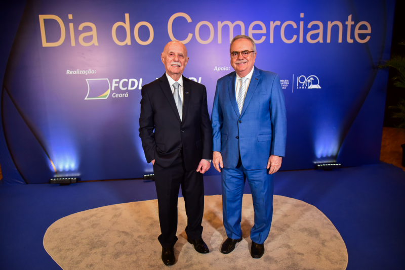 Homenagem solene - Ministro Raul Araújo Filho é agraciado com o Troféu Clóvis Rolim 2025