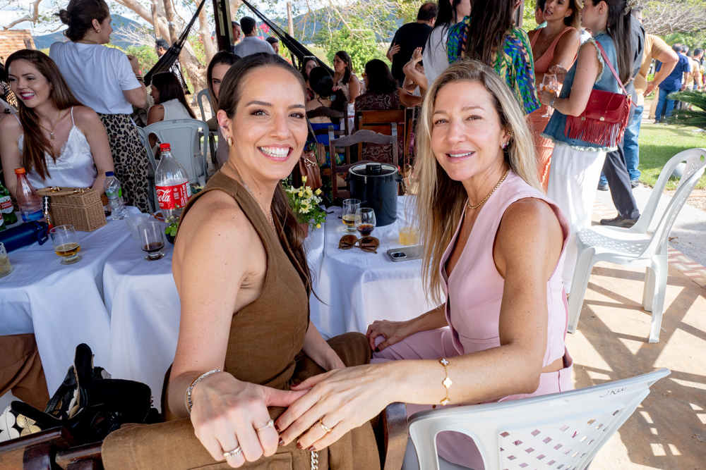 Giselle Bezerra E Carmem Rangel