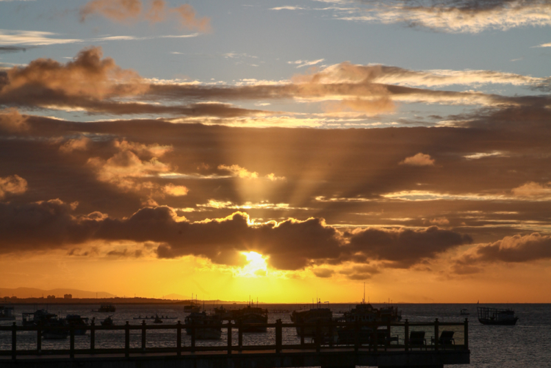 Dias de lazer - Feriadão de Nossa Senhora da Assunção agita o Iate Clube de Fortaleza