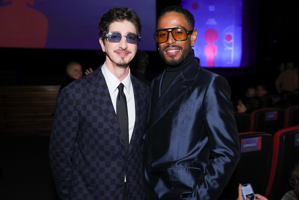 Ícaro Silva E Johnny Massaro