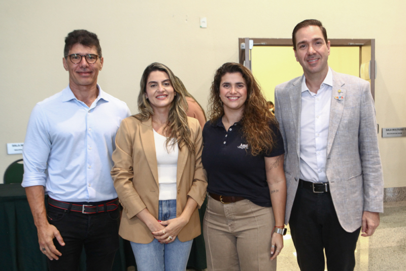 Malha aérea ampliada - Setur anuncia 240 voos extras da Azul para o Ceará na alta temporada