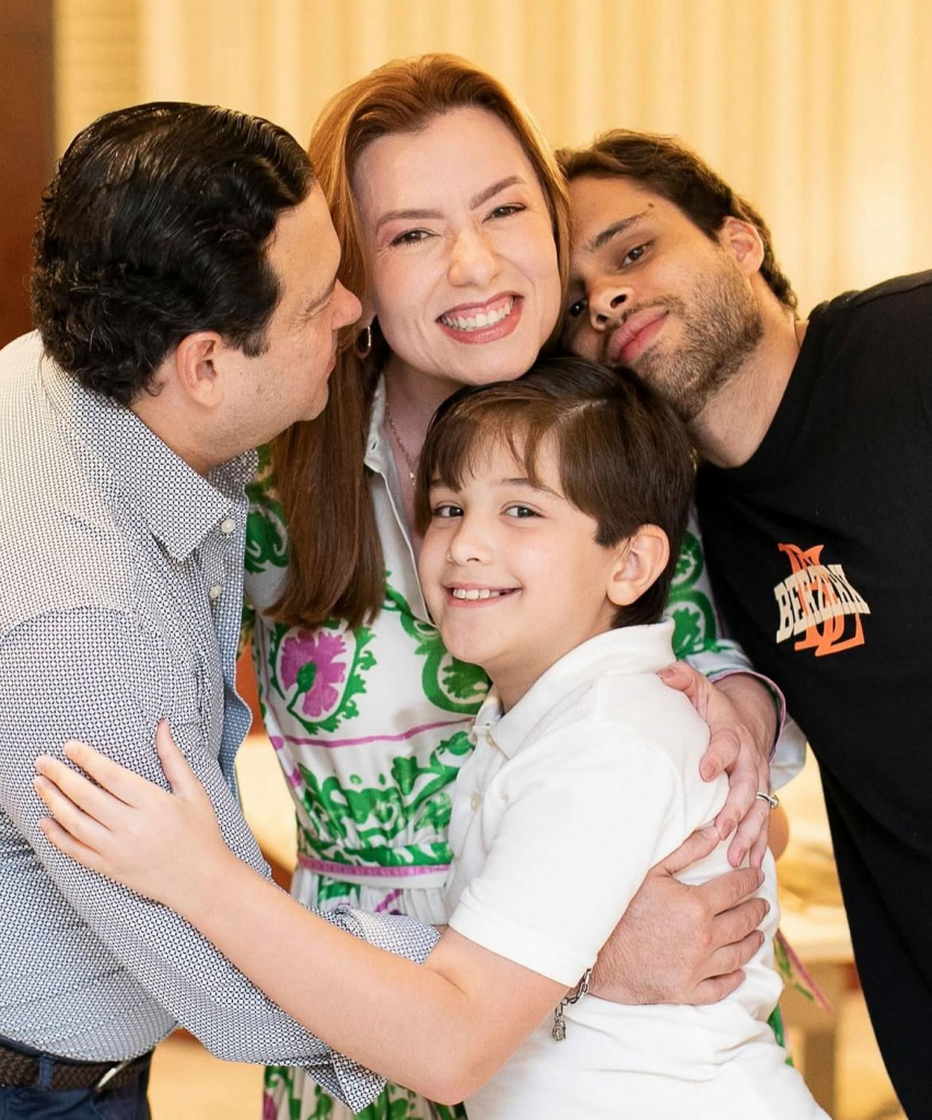 Igor Queiroz Barroso, Aline Félix, Lucas E Victor Barroso