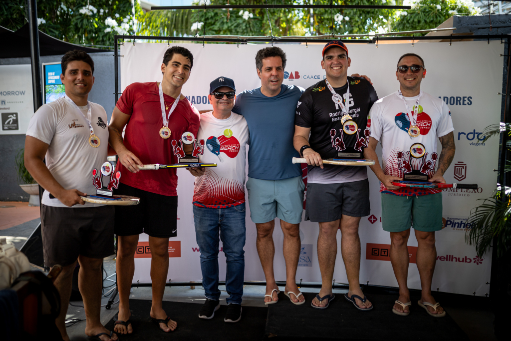 Iii Beach Tênis Caace 9