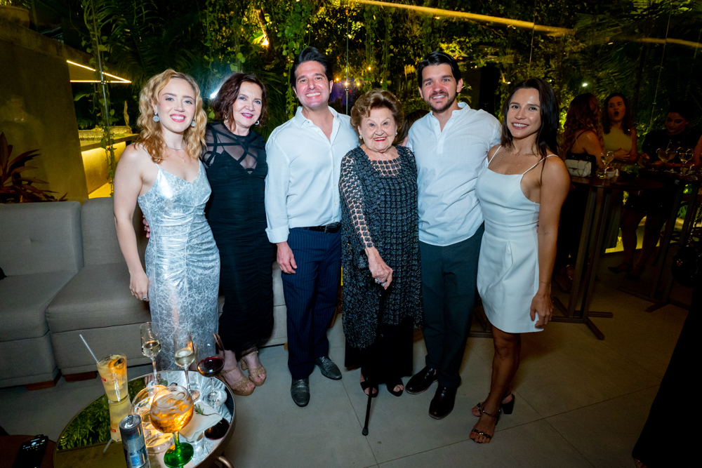 Isabella Ney, Cláudia Rebouças, Pipo Gurjão, Ivone Rebolças, Leonardo E Evelin Rebolças