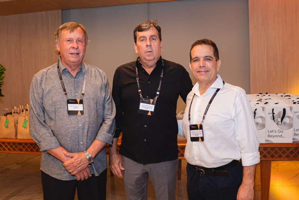 José Simões, João Mendonça E Germano Belchior