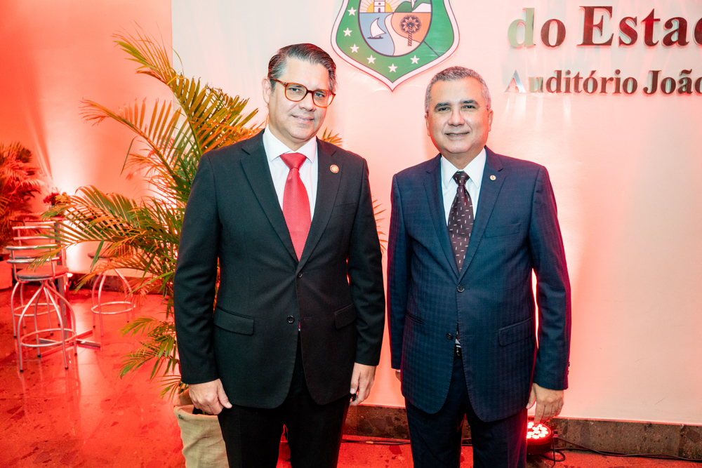 Leonardo Carvalho E Tarcílio Silva