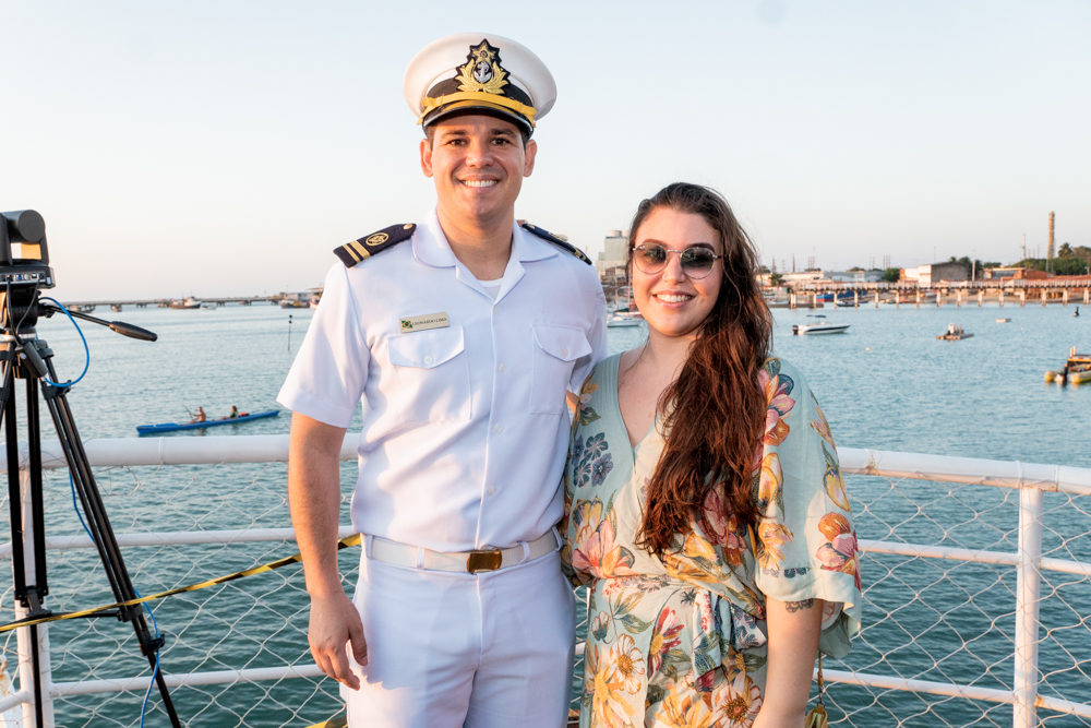 Leonardo Lima E Júlia De Oliveira