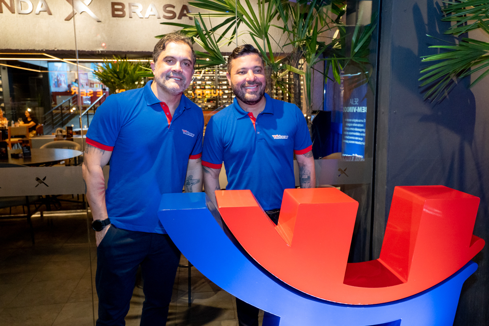 Leonardo Vasconcelos E Iuri Girardi (2)