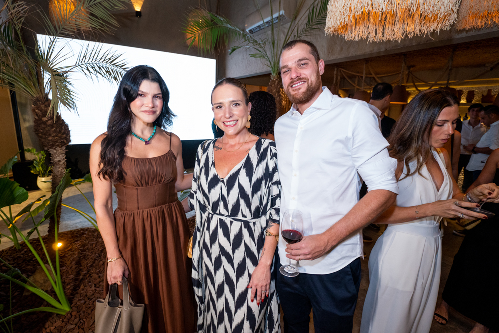 Liana Otoch, Thaís E Victorio Amoroso