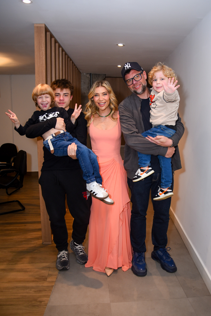 Luiza Possi, Cris Gomes E Filhos 9407