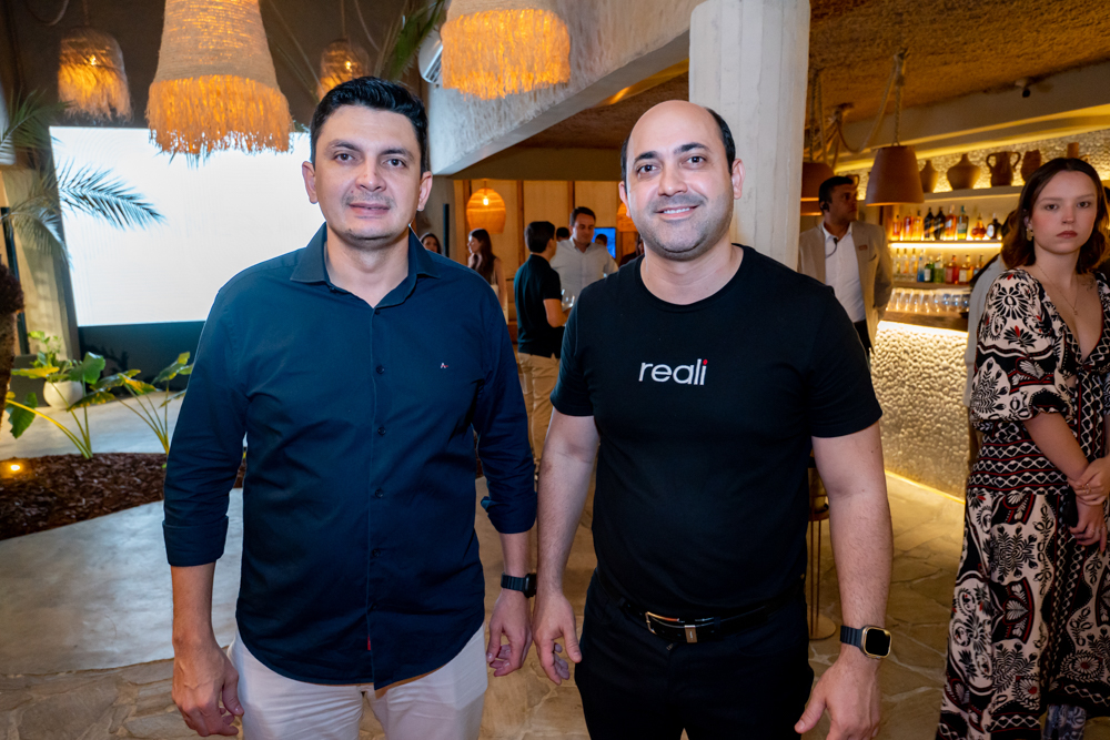 Magnus Nogueira E Ícaro Cavalcante