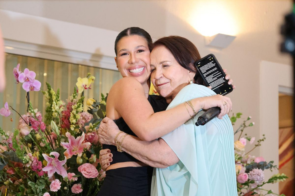 Maria Clara E Lenita Negrão