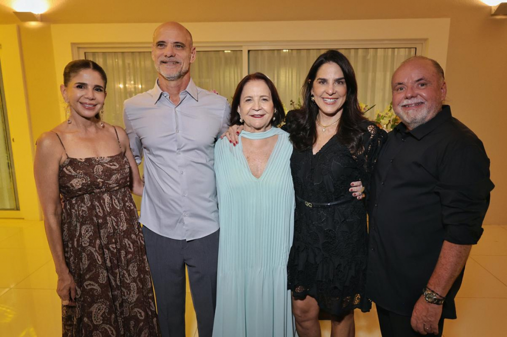 Maria Lucia, Marcelo Snuker, Lenita Negrão, Carla Ferner E Pedro Carapeba