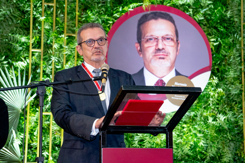 Martônio Mont'alverne (2)