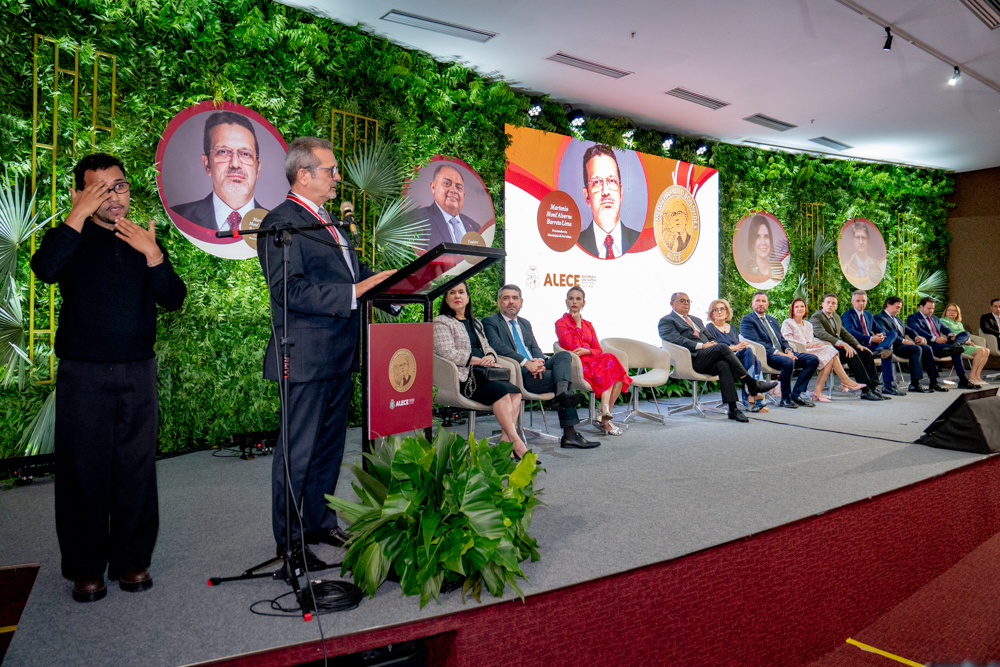 Medalha Paulo Bonavides (1)