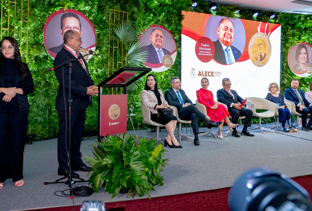 Medalha Paulo Bonavides (3)