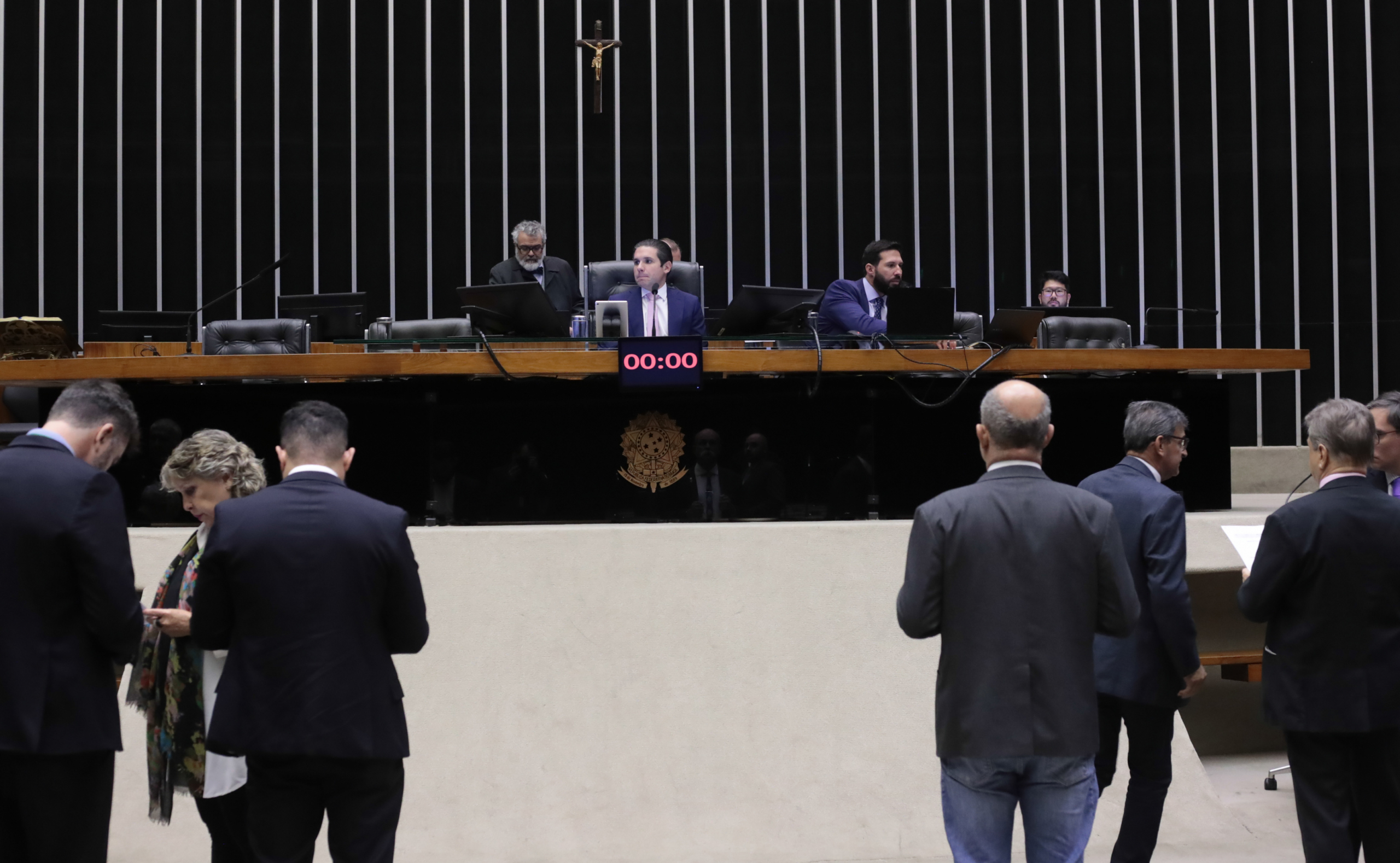 Câmara aprova projetos sobre acordos do Mercosul e envia textos ao Senado