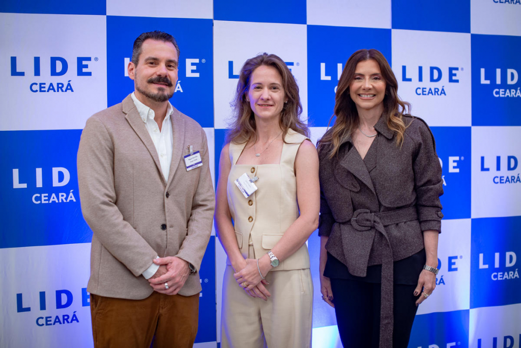 Miguel Dias Filho, Carla Pontes E Emília Buarque (1)