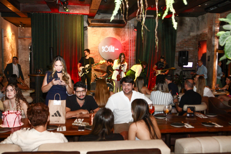 Sexta no Meireles - Moleska Gastrobar lança  Happy Friday com música ao vivo e drinks em dobro