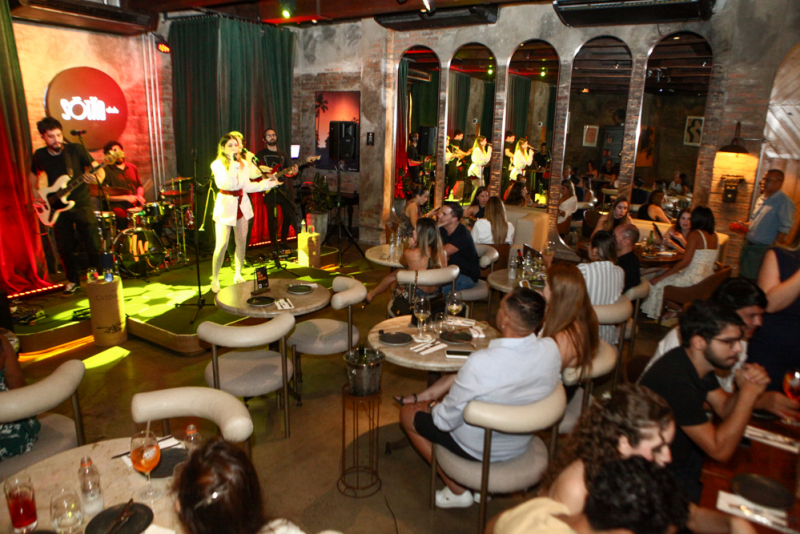 Sexta no Meireles - Moleska Gastrobar lança  Happy Friday com música ao vivo e drinks em dobro