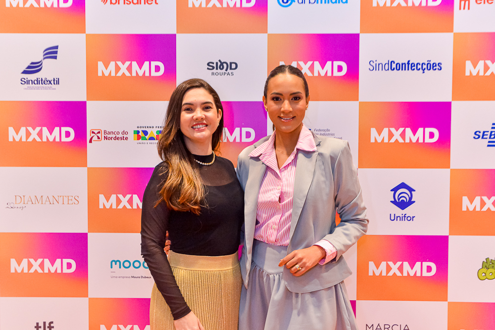 Nayana Cunha E Mara Giovati