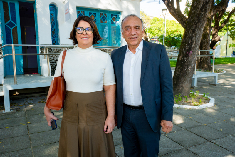 Infância viva - Primeira-dama de Fortaleza, Cristiane Leitão, apresenta a nova Cidade da Criança