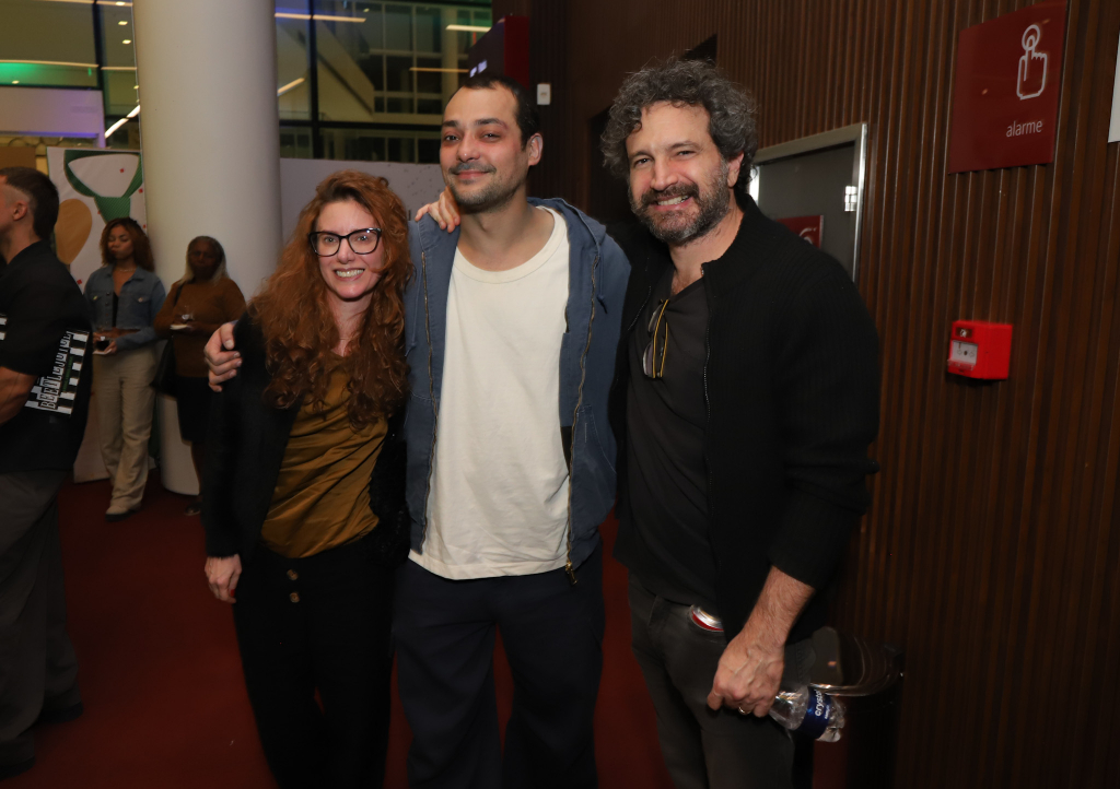 Paula Cesari Eduardo Sterblitch E Caco Ciocler