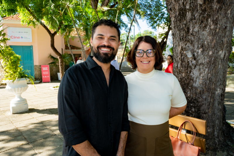 Infância viva - Primeira-dama de Fortaleza, Cristiane Leitão, apresenta a nova Cidade da Criança