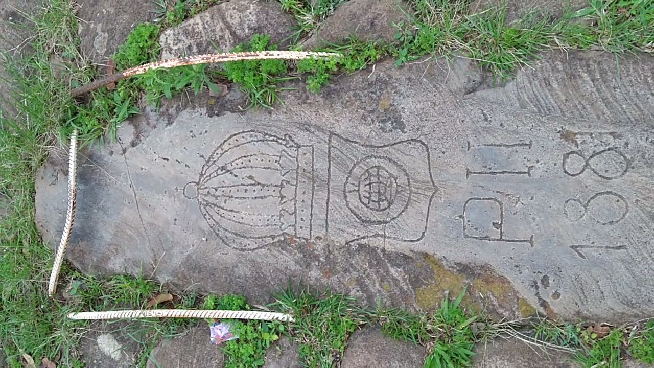 Pedra Em Que D. Pedro Ii Teria Escorregado No Santuário Do Caraça Pbcm (2)