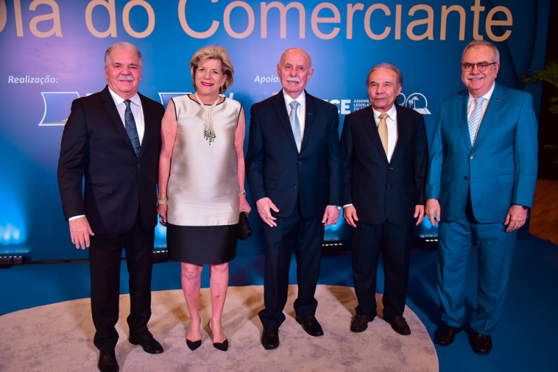 Homenagem solene - Ministro Raul Araújo Filho é agraciado com o Troféu Clóvis Rolim 2025