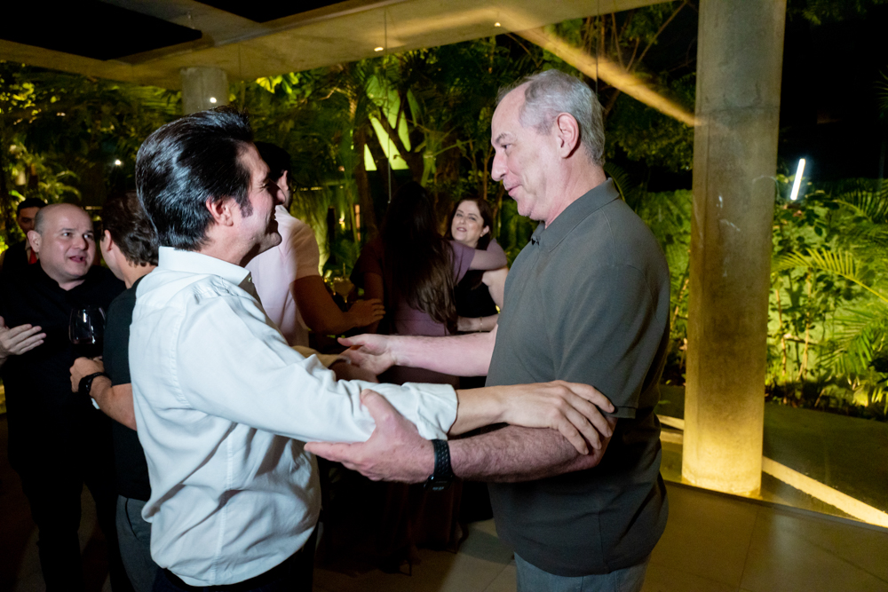 Pipo Gurjão E Ciro Gomes (2)