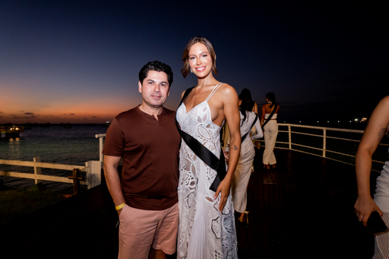 Beleza à beira-mar - Sunset White Party reúne candidatas ao Miss Brasil Terra 2025 no Iate Clube de Fortaleza