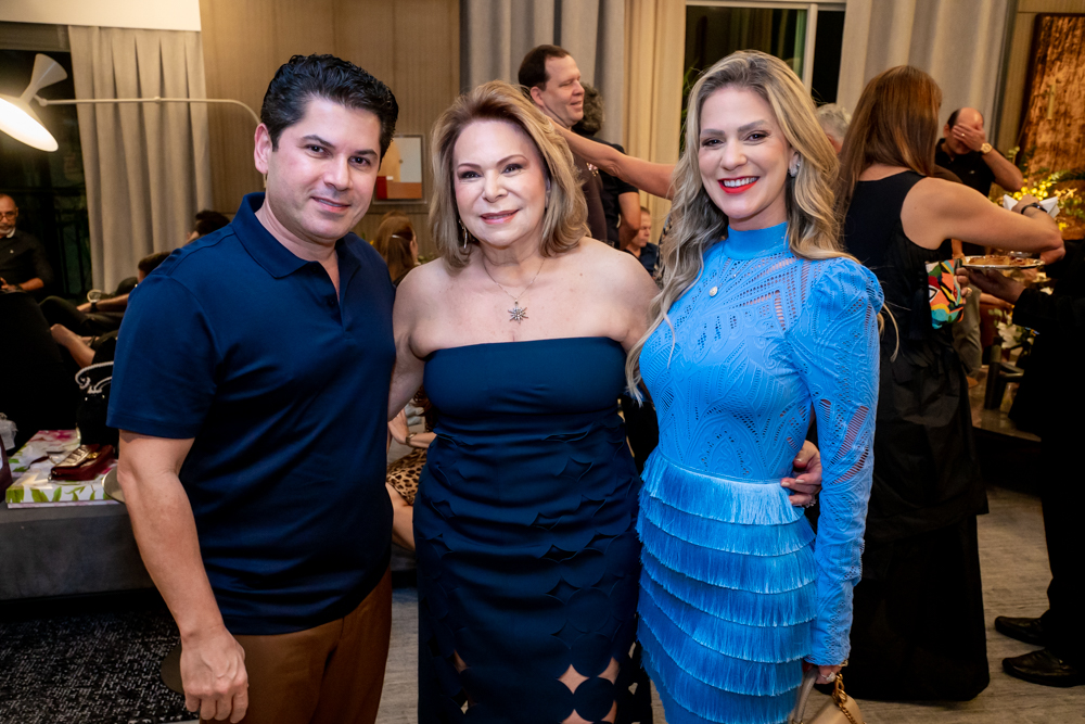 Pompeu Vasconcelos, Iracema Vale E Mariana Da Fonte (2)