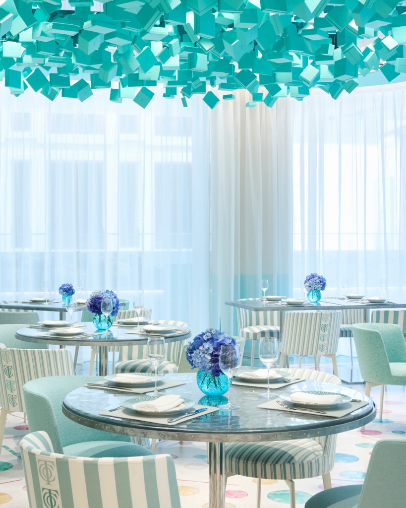 Primeiro Blue Box Café Da Tiffany No Japão