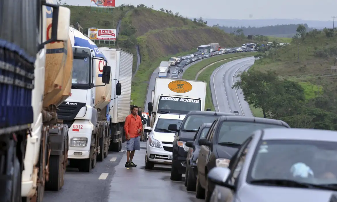 Justiça determina que governo federal mantenha radares de velocidade ativos nas rodovias