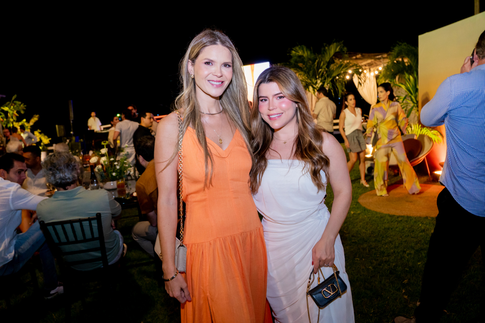 Rayana Araújo E Dandara Furtado (1)