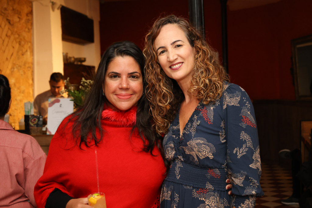 Renata Busch E Sophie Barbara