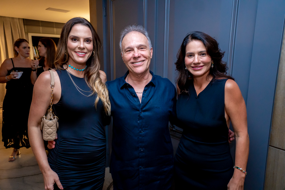 Renata Guimarães, José Carlos Pontes E Renata Vale (3)