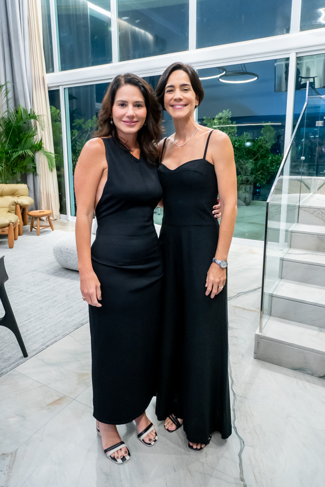 Renata Vale E Karine Studart (3)