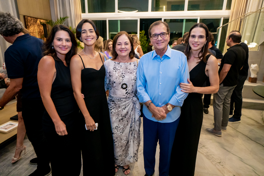 Renata Vale, Karine, Ana Maria, Beto E Patrícia Studart (1)