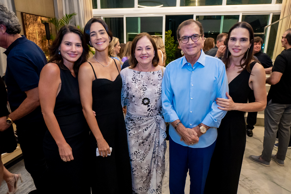Renata Vale, Karine, Ana Maria, Beto E Patrícia Studart (2)